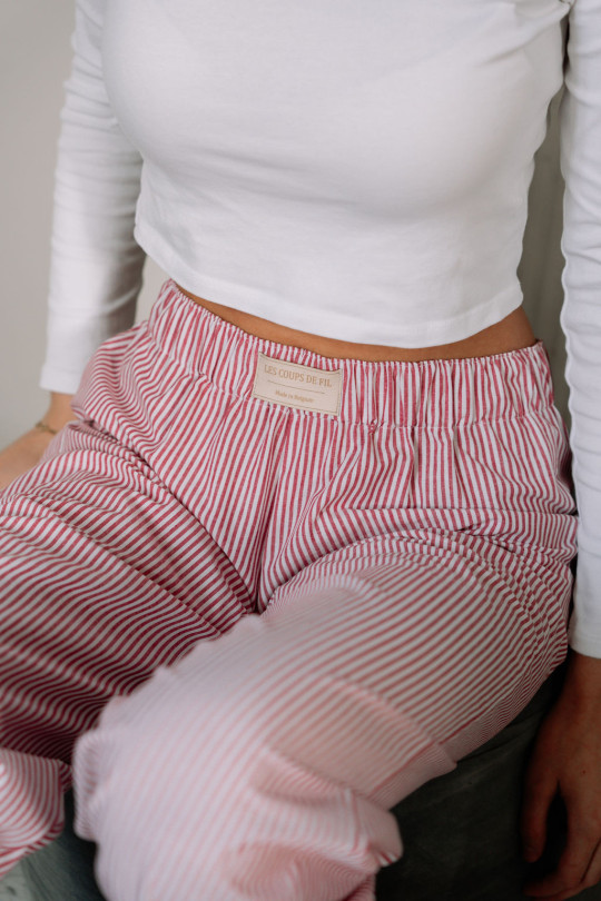 le-pantalon-enzo-rouge-fig4