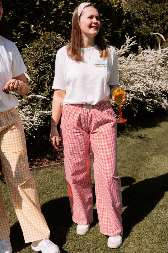 le-pantalon-suzanne-vichy-rouge-fig2